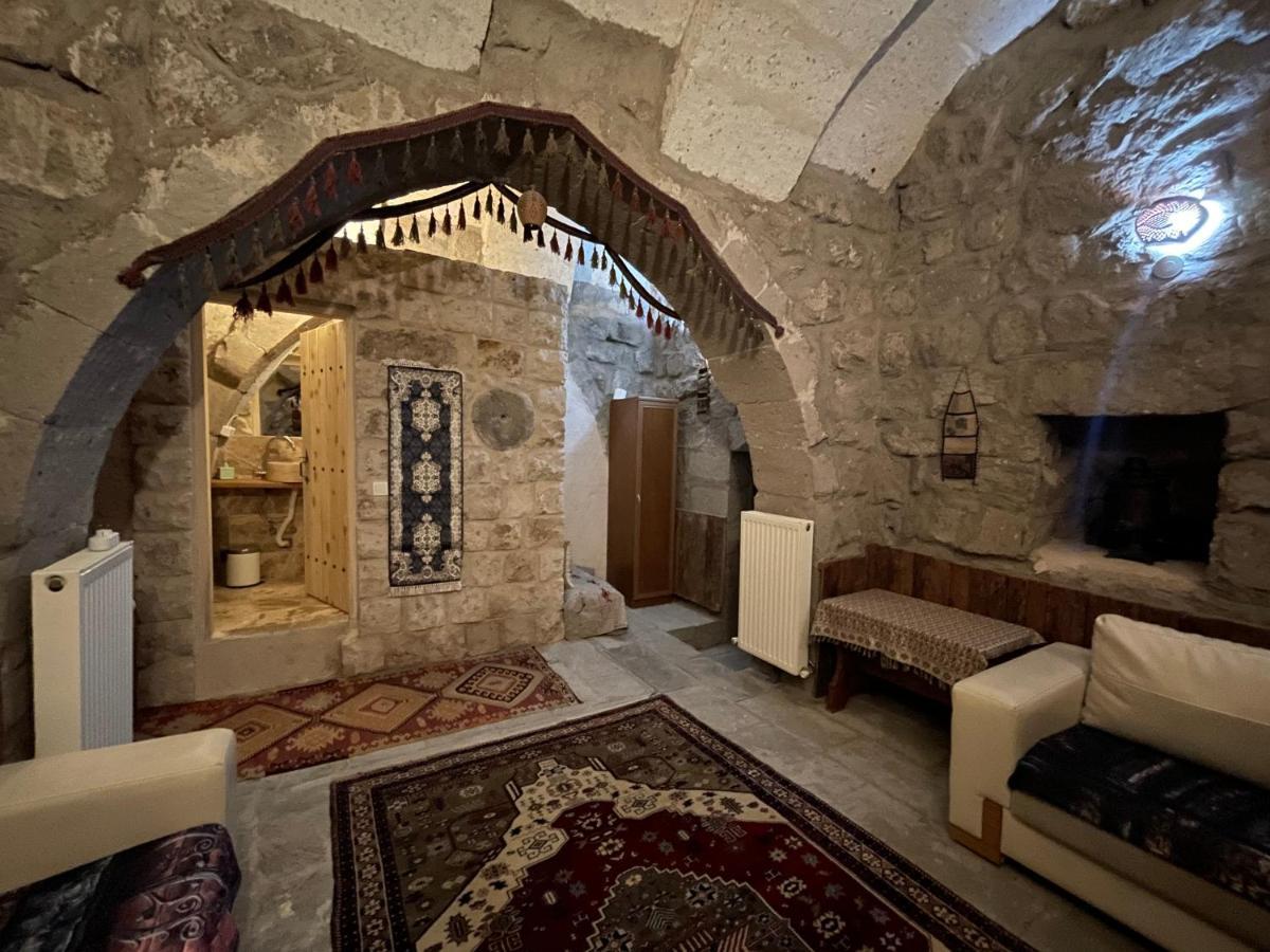 Anatolia Raymonde Cave House Ξενοδοχείο Uchisar Εξωτερικό φωτογραφία