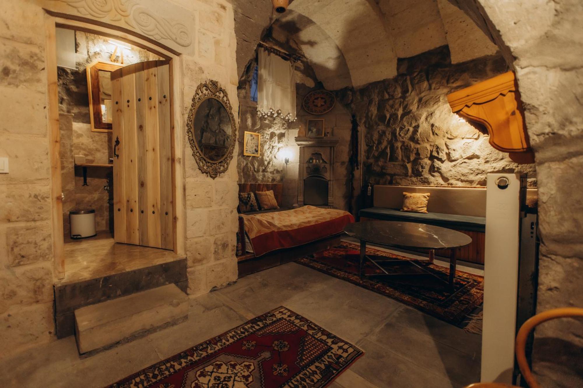Anatolia Raymonde Cave House Ξενοδοχείο Uchisar Εξωτερικό φωτογραφία