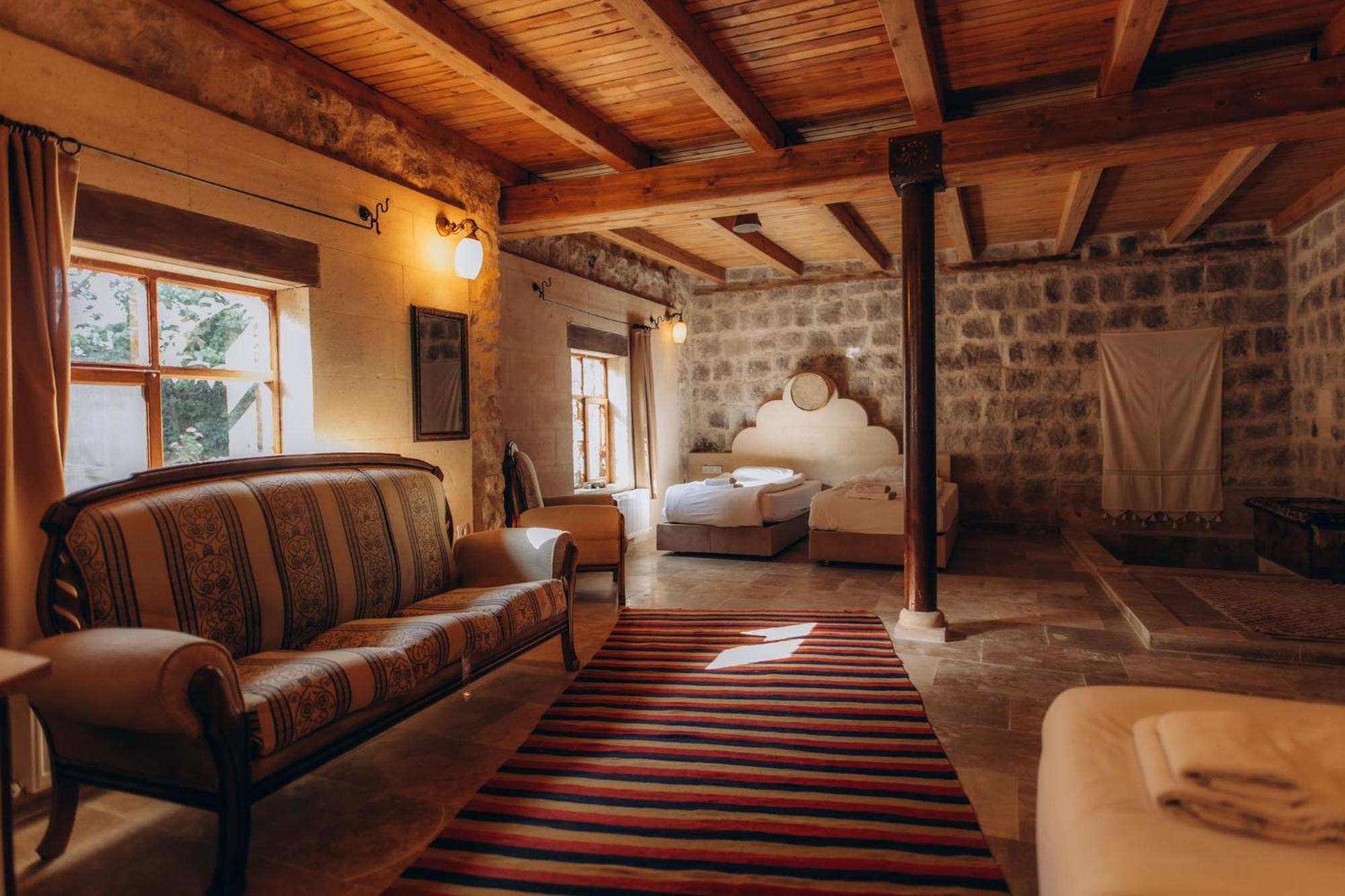 Anatolia Raymonde Cave House Ξενοδοχείο Uchisar Εξωτερικό φωτογραφία